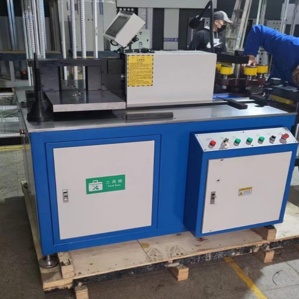 How to use busbar bending machine for the maximum efficiency?